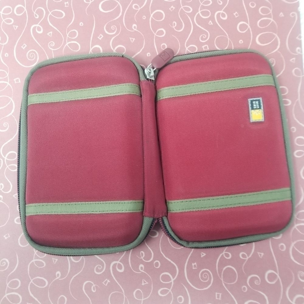 Case Logic Phone Case. BURGANDY AND TAN. - Picture 7 of 8